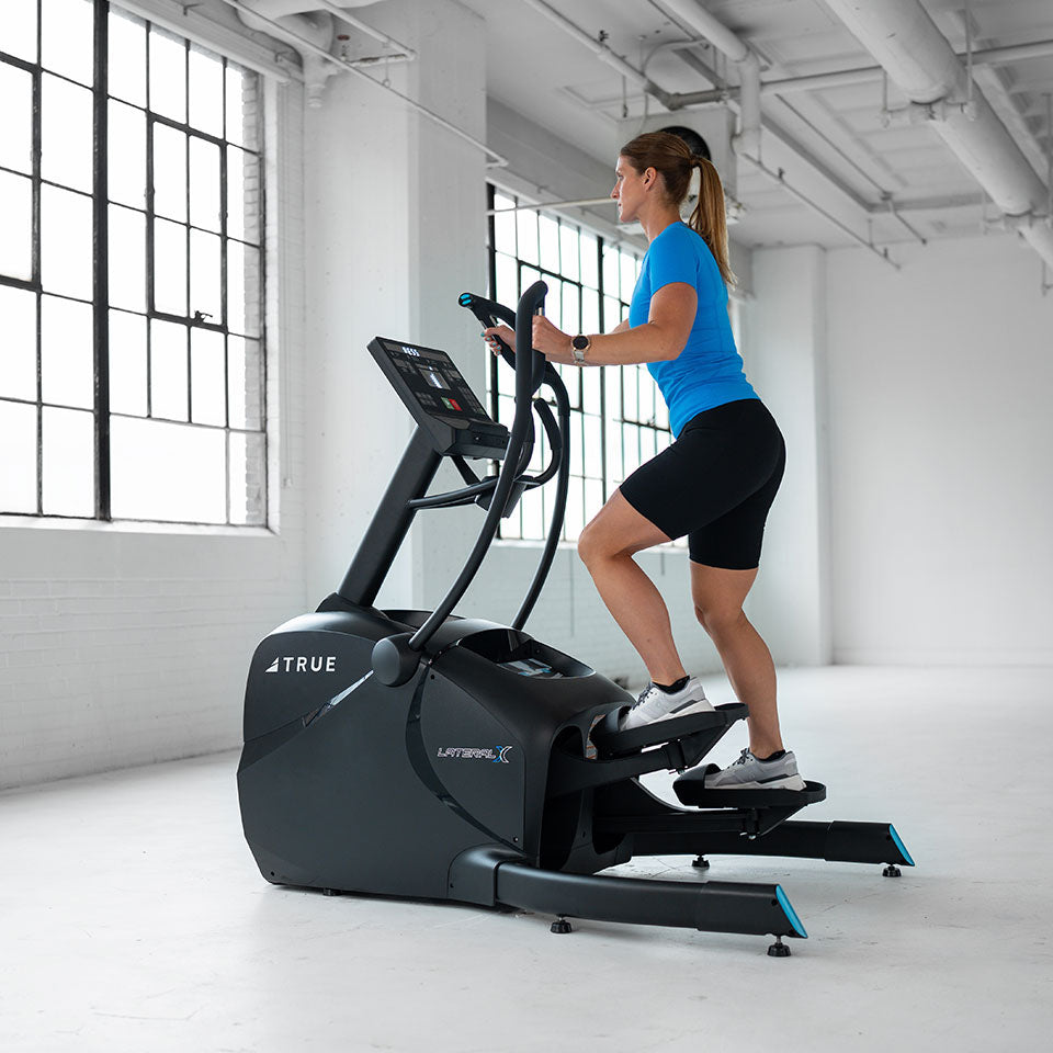 True Fitness Vapor Series LateralX