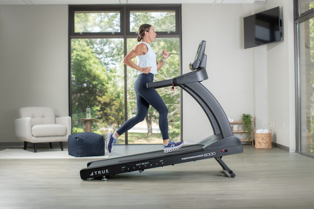 TRUE Performance 8000 Treadmill for commercial treadmills 4 | body basics